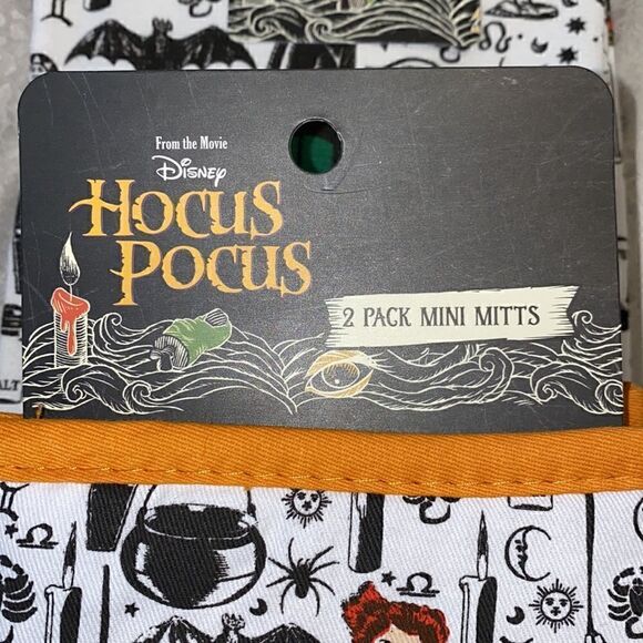 Disney’s Hocus Pocus Kitchen Set NWT - Picture 4 of 5